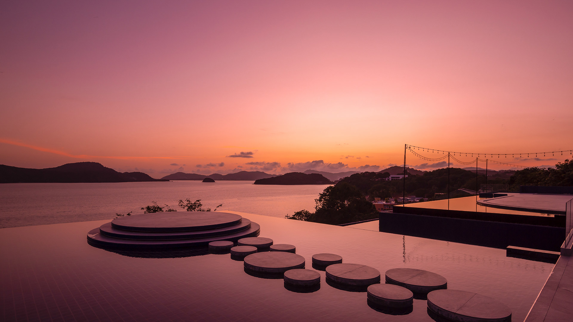 sunset bar phuket rooftop restaurants sky lounge
