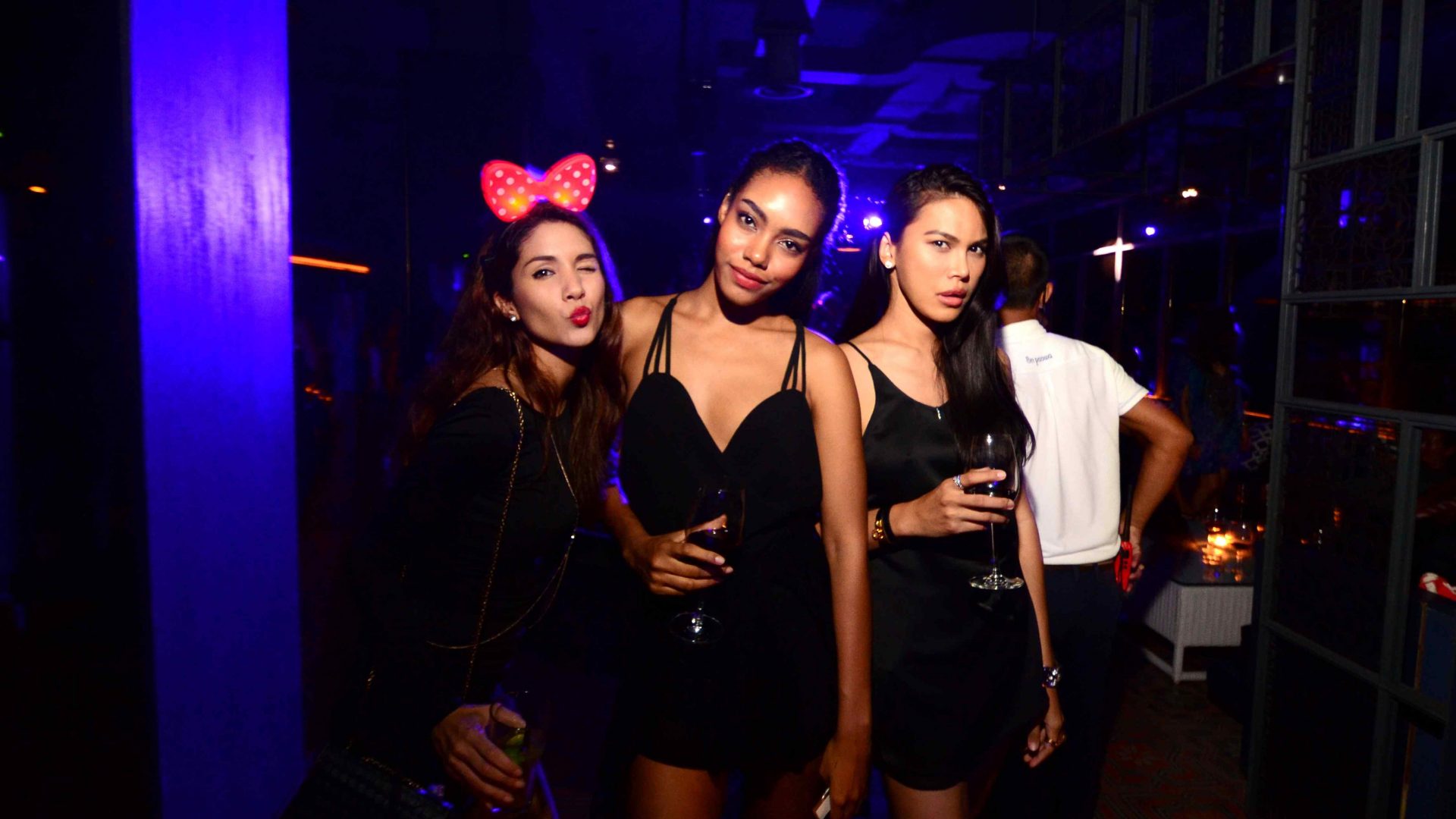 gallery sri panwa luxury hotel phuket event 2015 underground circus party 13