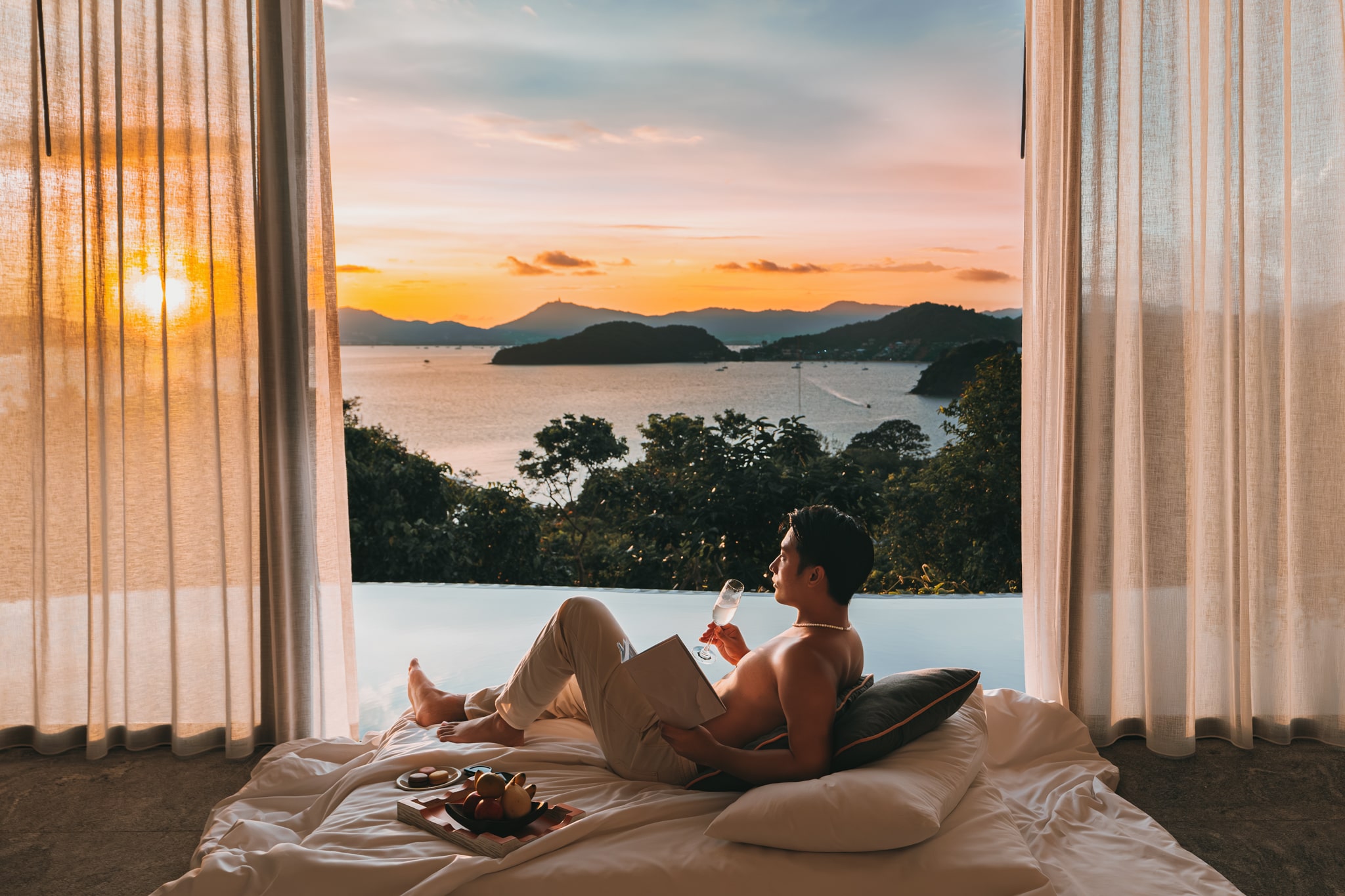 Luxury Pool Villa Hotel Best Exclusive Rooftop Bar