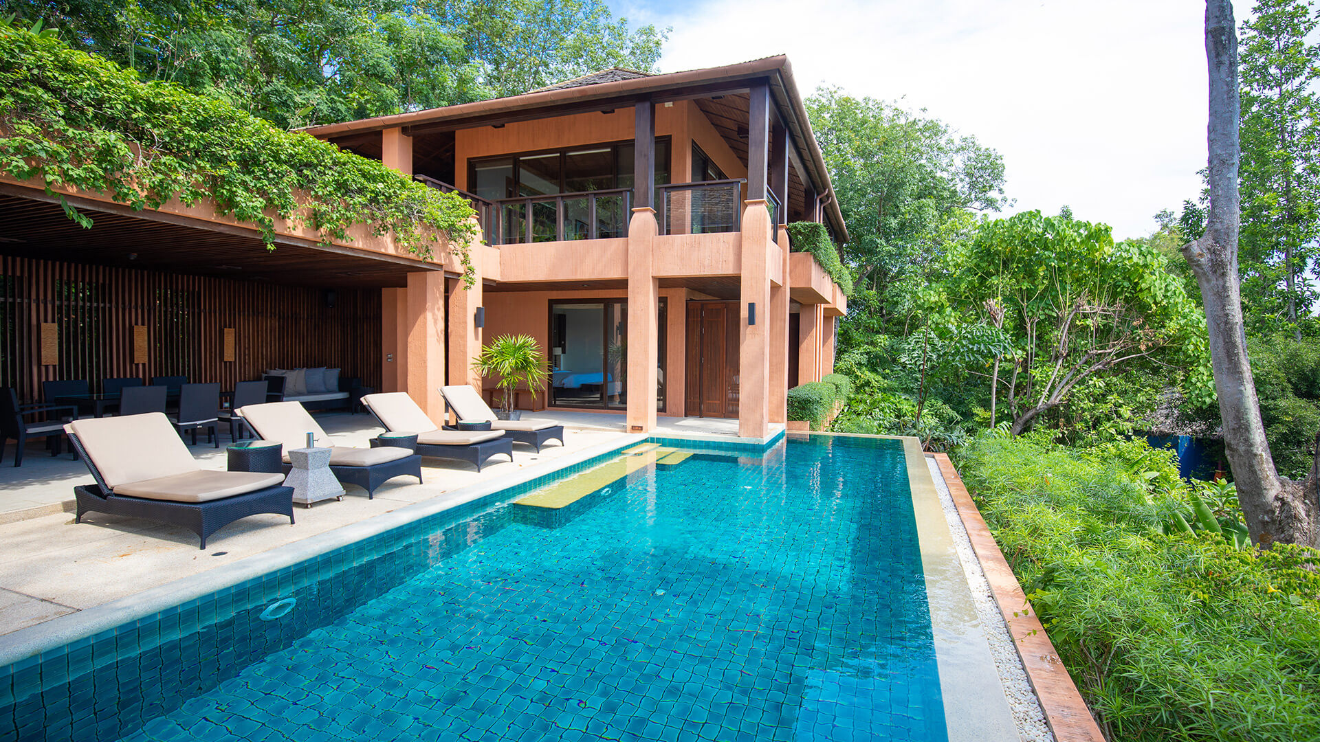 3 bedroom residence villa partial garden pool view luxury hotel resort phuket