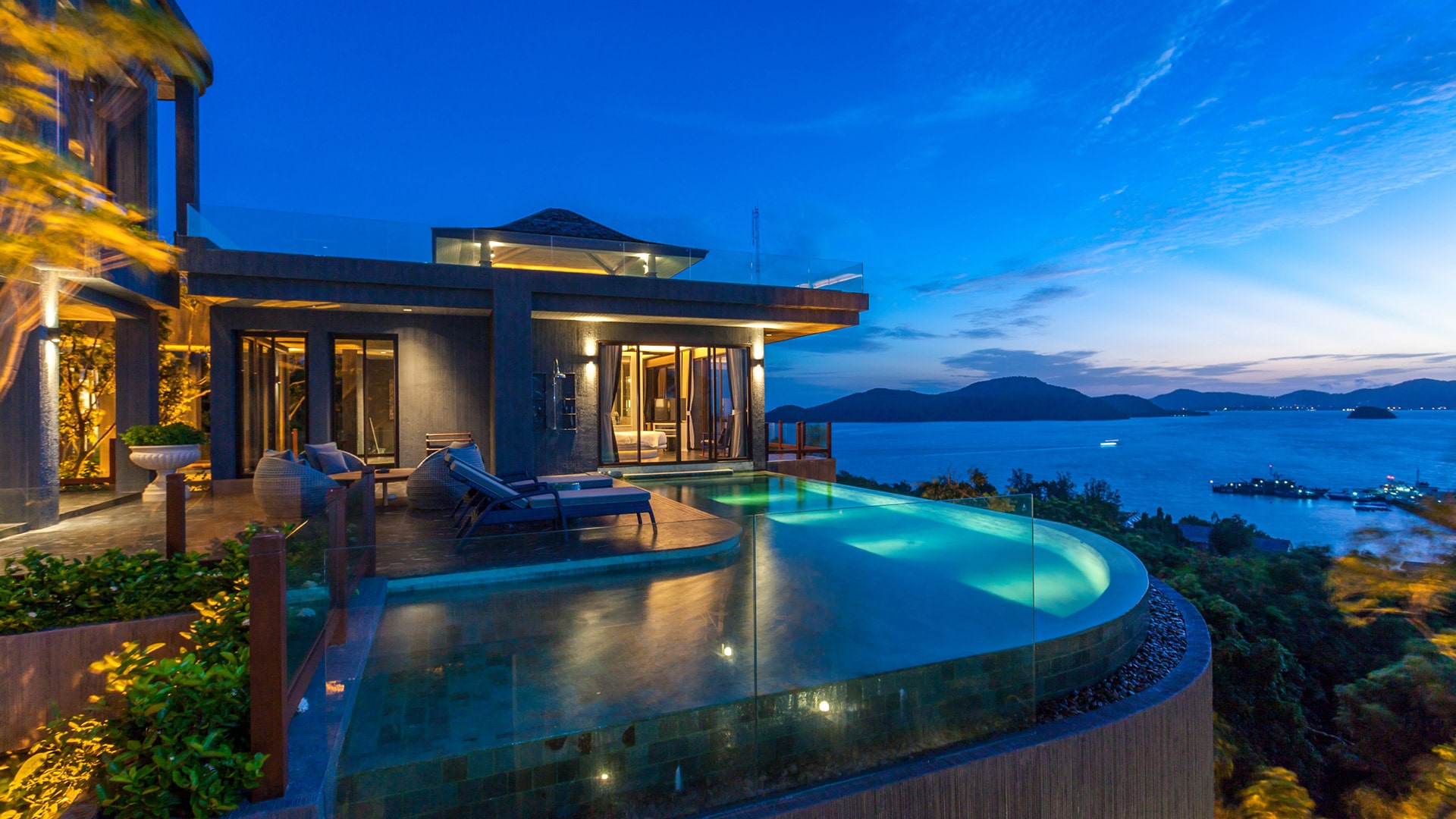 presidential five bedroom residence villa in phuket private pool villa